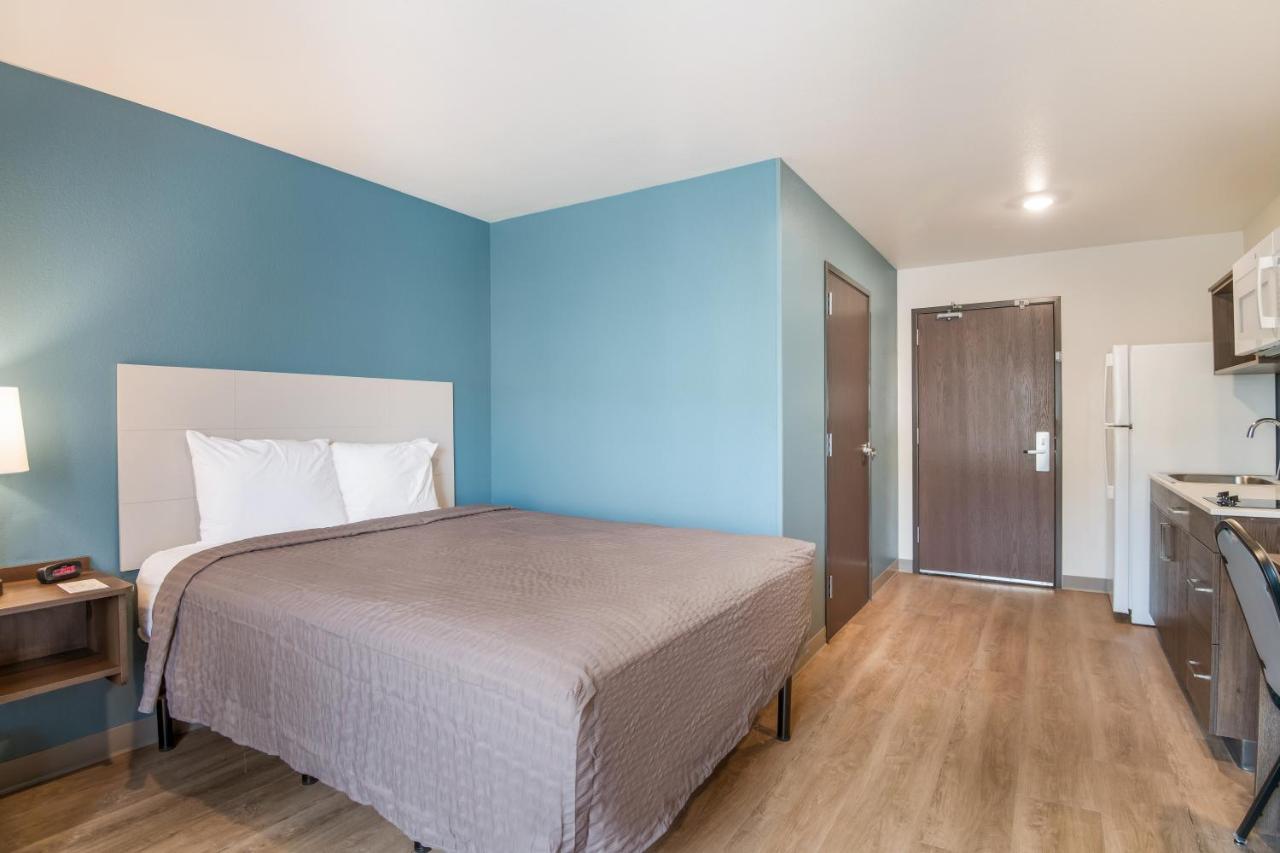 Woodspring Suites Colorado Springs North - Air Force Academy Екстериор снимка