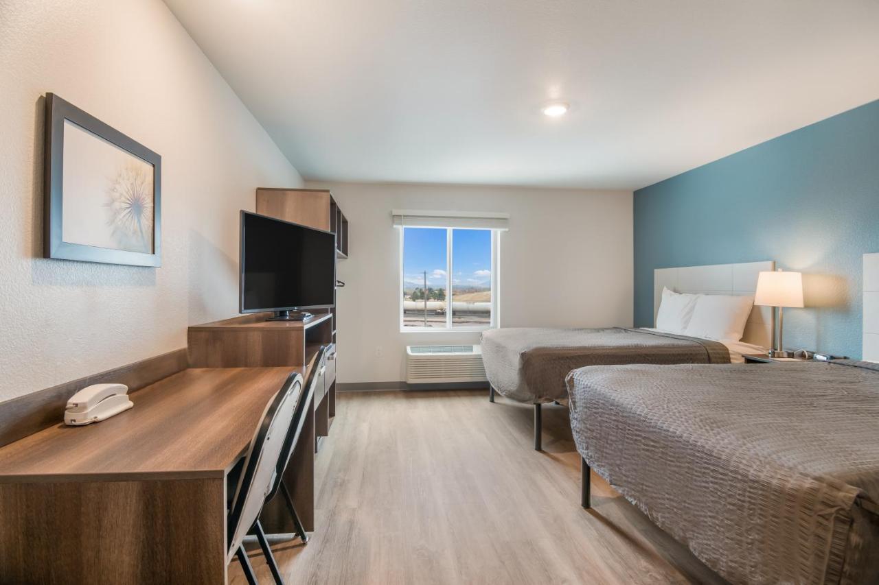 Woodspring Suites Colorado Springs North - Air Force Academy Екстериор снимка