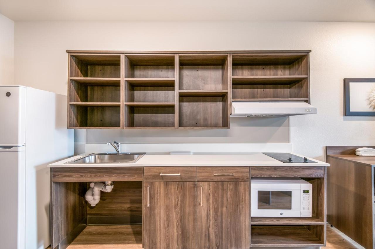 Woodspring Suites Colorado Springs North - Air Force Academy Екстериор снимка