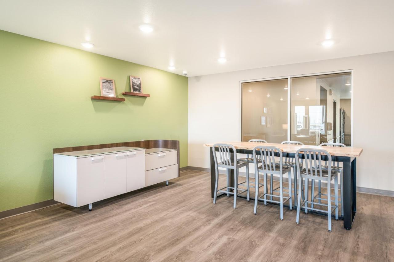 Woodspring Suites Colorado Springs North - Air Force Academy Екстериор снимка