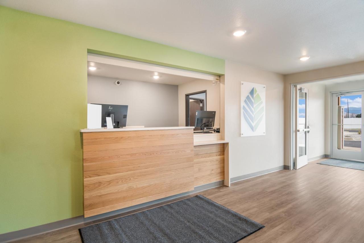 Woodspring Suites Colorado Springs North - Air Force Academy Екстериор снимка