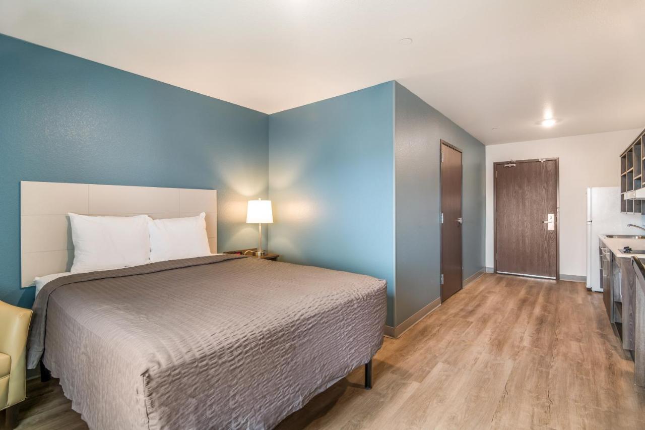 Woodspring Suites Colorado Springs North - Air Force Academy Екстериор снимка