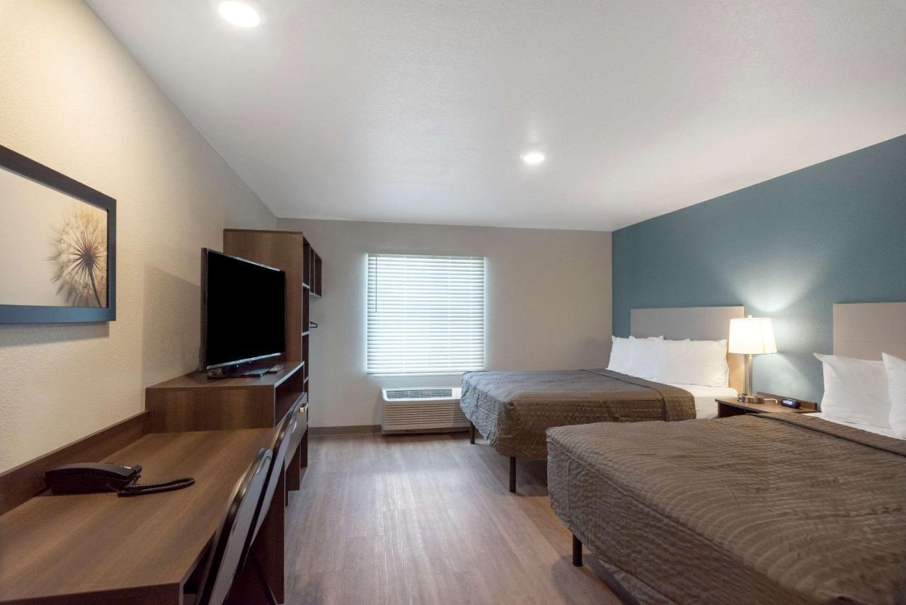 Woodspring Suites Colorado Springs North - Air Force Academy Екстериор снимка