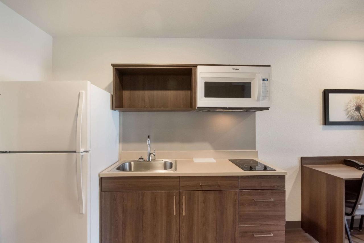 Woodspring Suites Colorado Springs North - Air Force Academy Екстериор снимка
