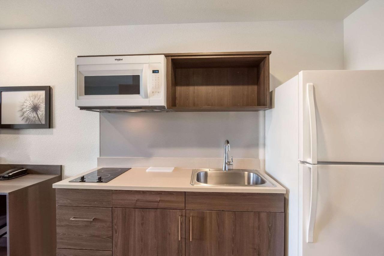 Woodspring Suites Colorado Springs North - Air Force Academy Екстериор снимка